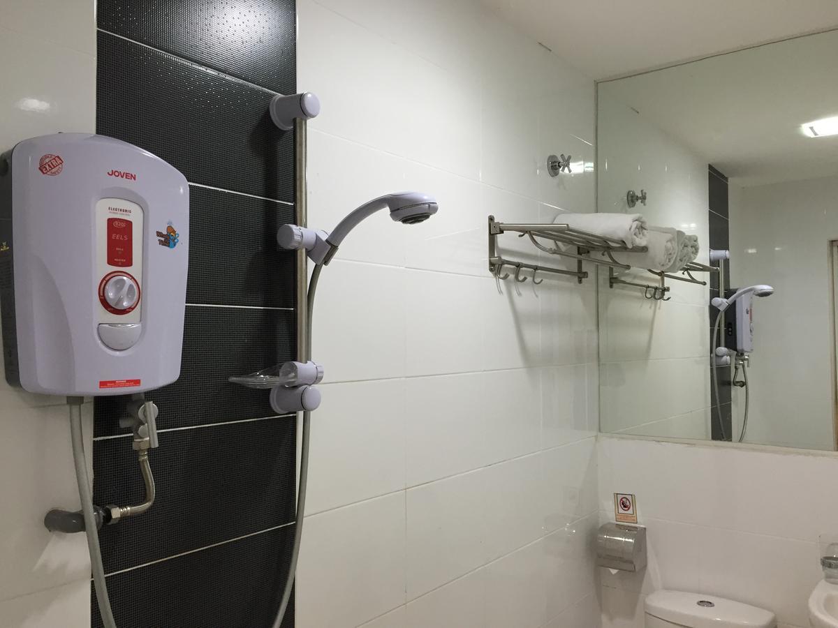 Calla Hotel Petaling Jaya Ngoại thất bức ảnh
